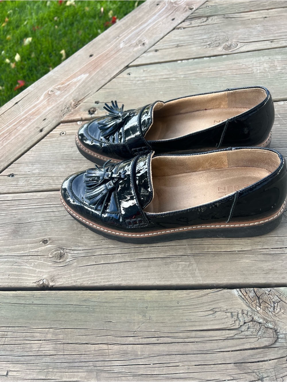 Naturalizer patent leather loafer